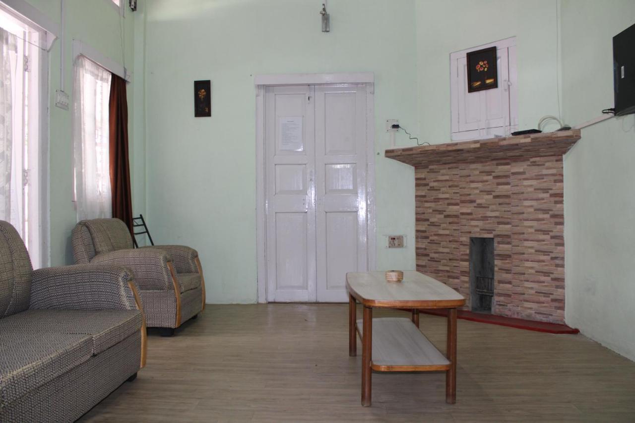 Harry'S Bed And Breakfast1 Shillong Esterno foto
